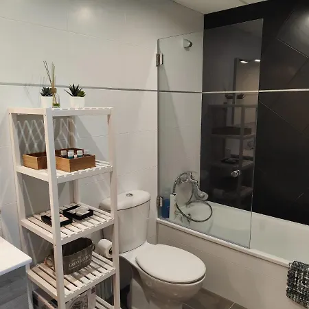 El Piset De L'ebre, Residencia Nueva Con Piscina Centro Del Delta *