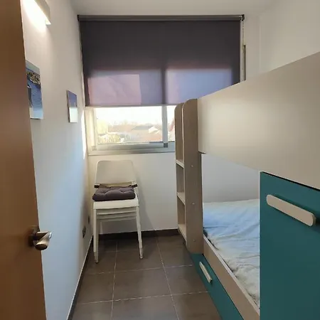 Apartment El Piset De L'ebre, Residencia Nueva Con Piscina Centro Del Delta